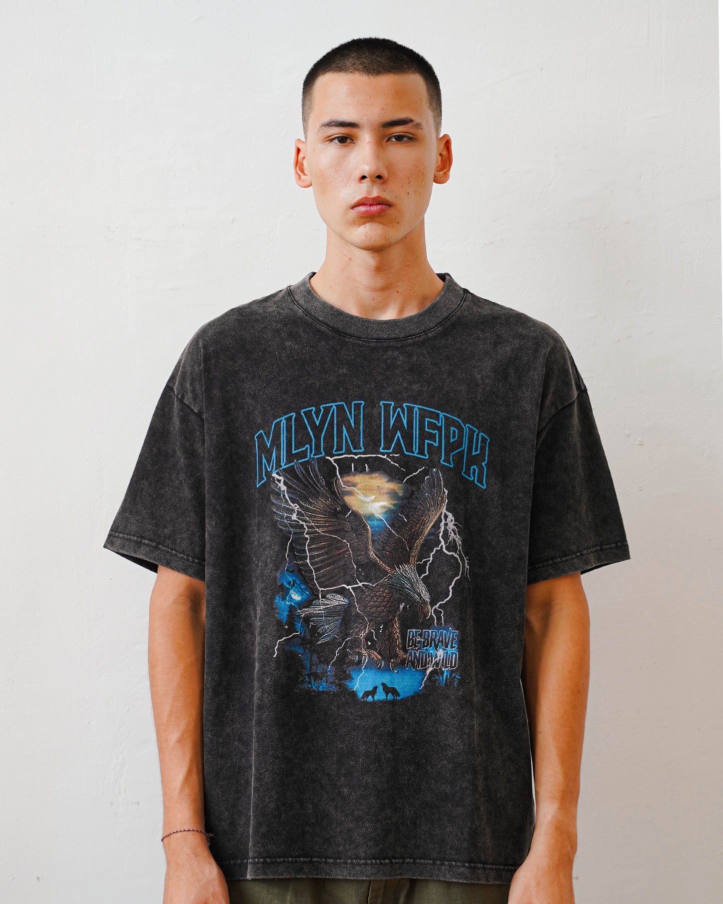 Moonlight Eagle T-Shirt - Vintage Black