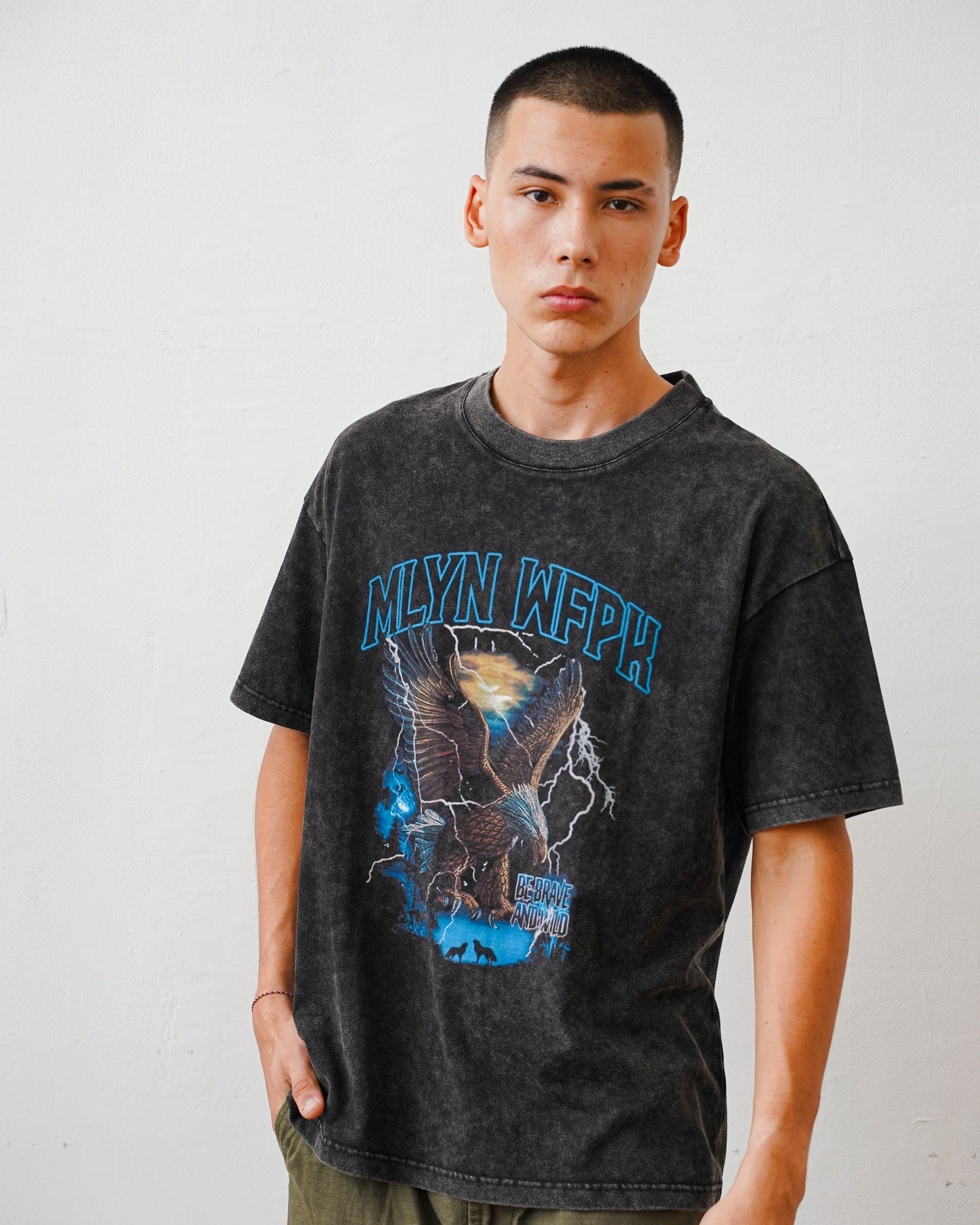 Moonlight Eagle T-Shirt - Vintage Black